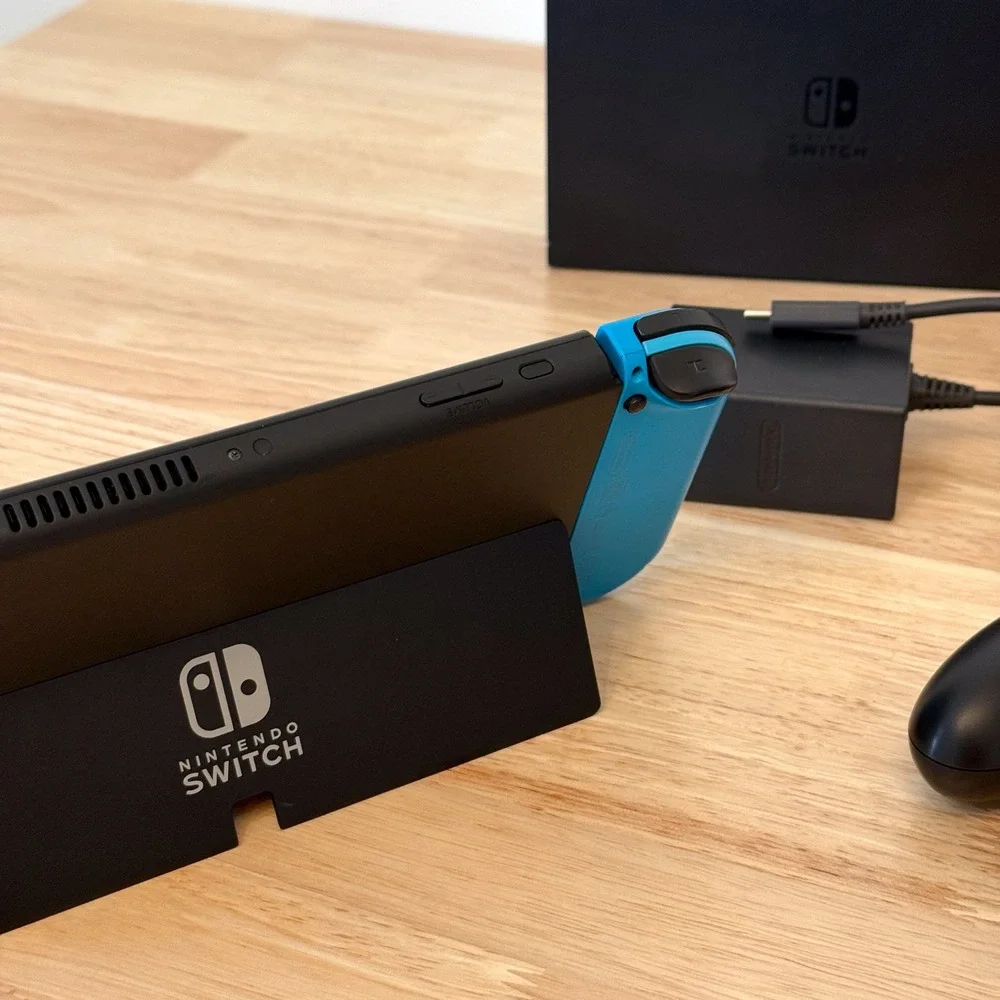 Nintendo Switch OLED 256GB in Box (HEG-001) | Tested - Working